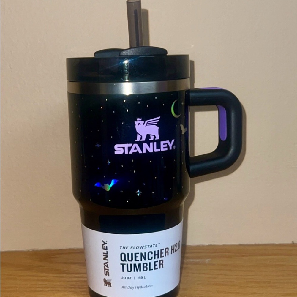 Stanley x Target SPELLCAST BLACK Halloween 2025 20 oz Quencher Tumbler NEW - Picture 5 of 7